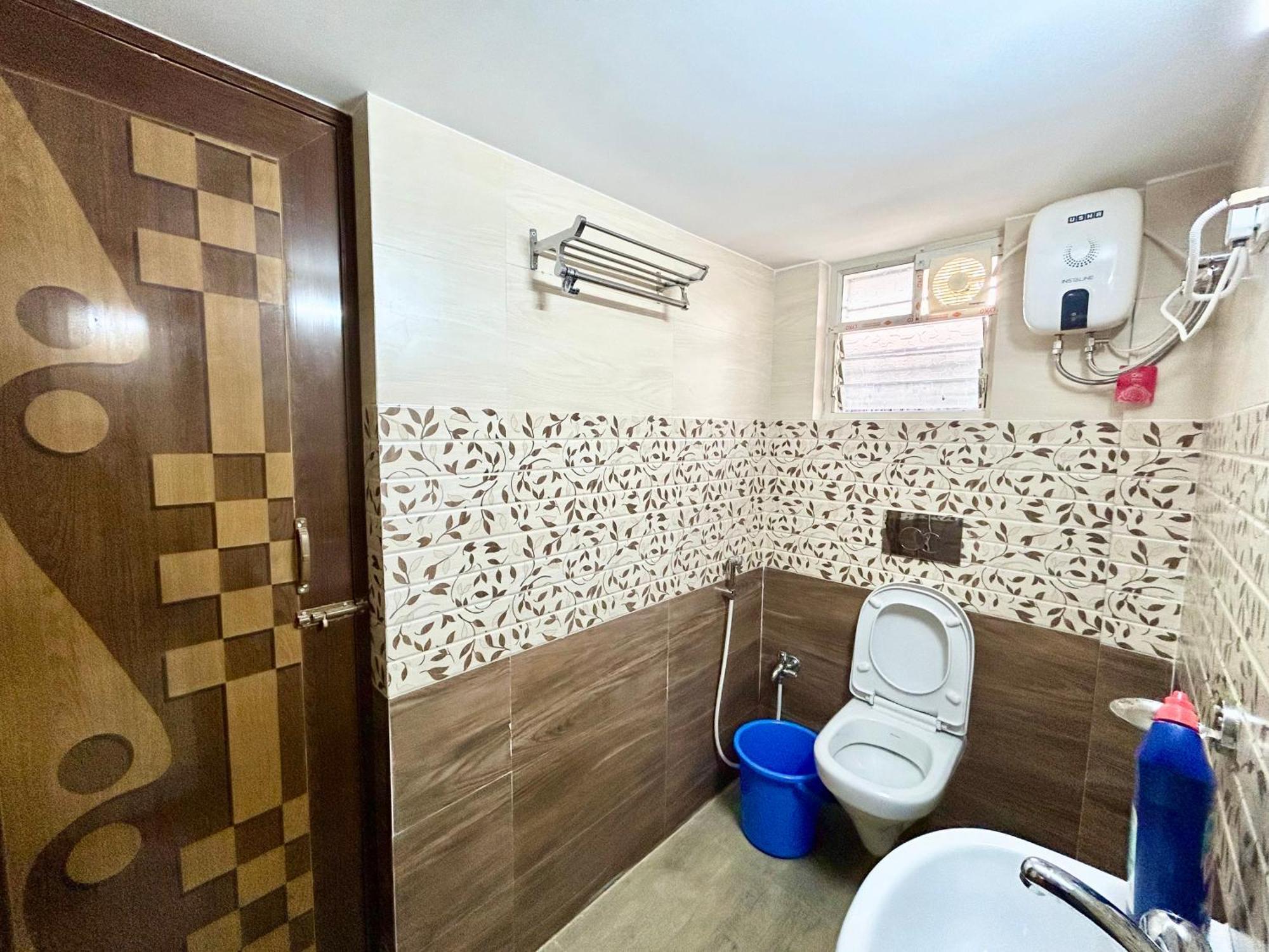 Apartment Exquisite 3bhk In The Heart Of Newtown Beside Axis Mall, Action Area 1