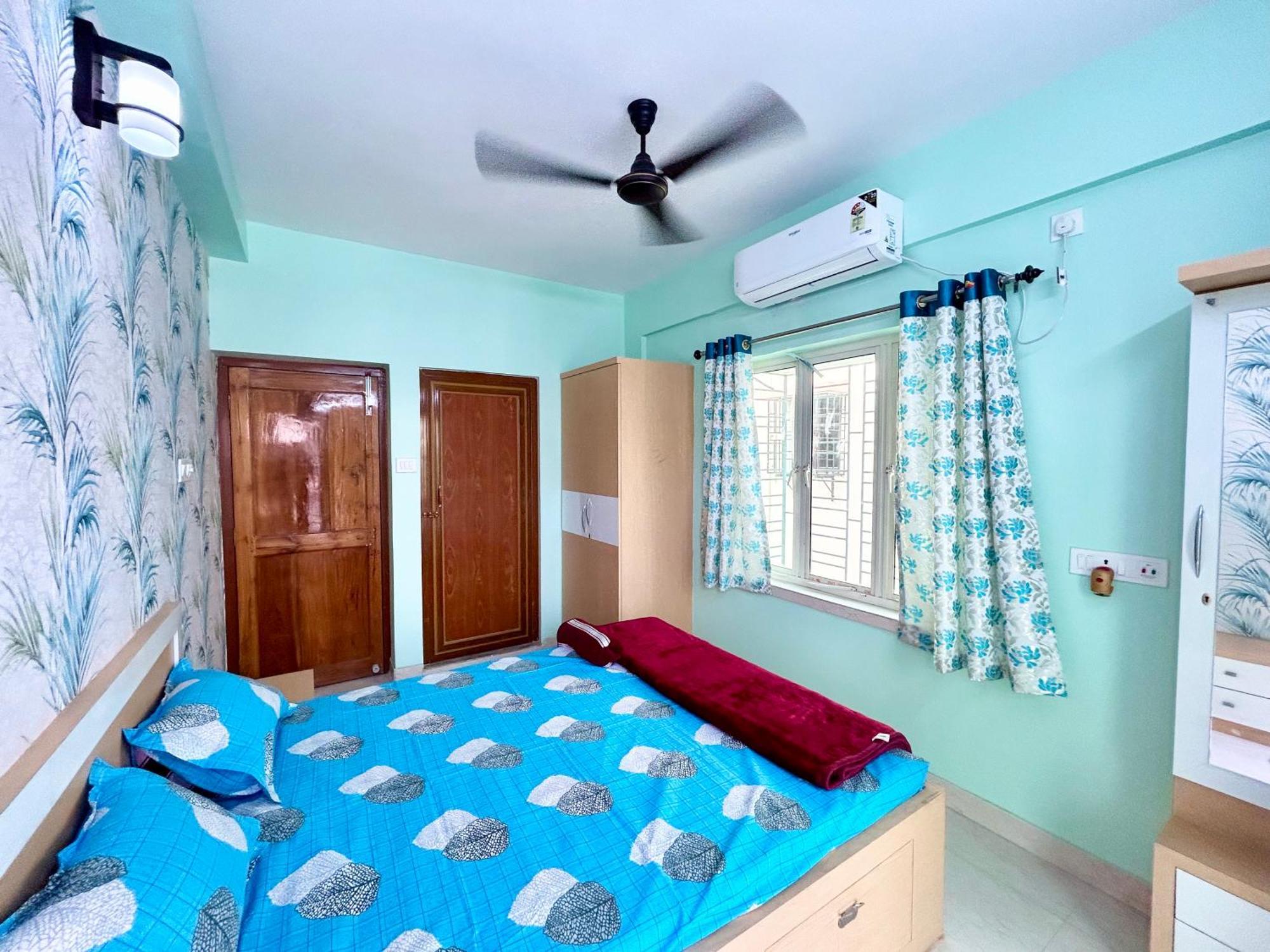 Exquisite 3bhk In The Heart Of Newtown Beside Axis Mall, Action Area 1 *