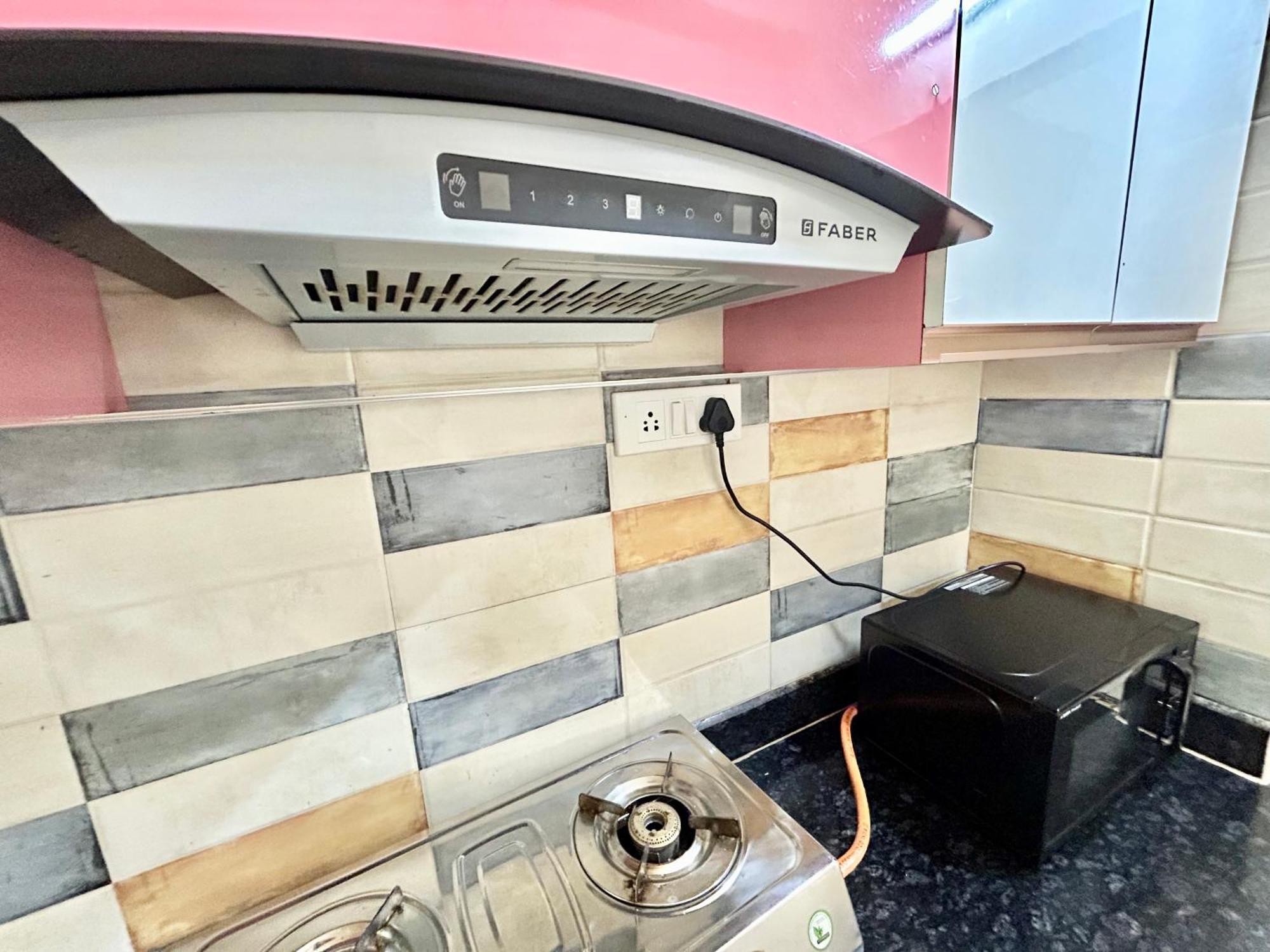 Apartment Exquisite 3bhk In The Heart Of Newtown Beside Axis Mall, Action Area 1 *